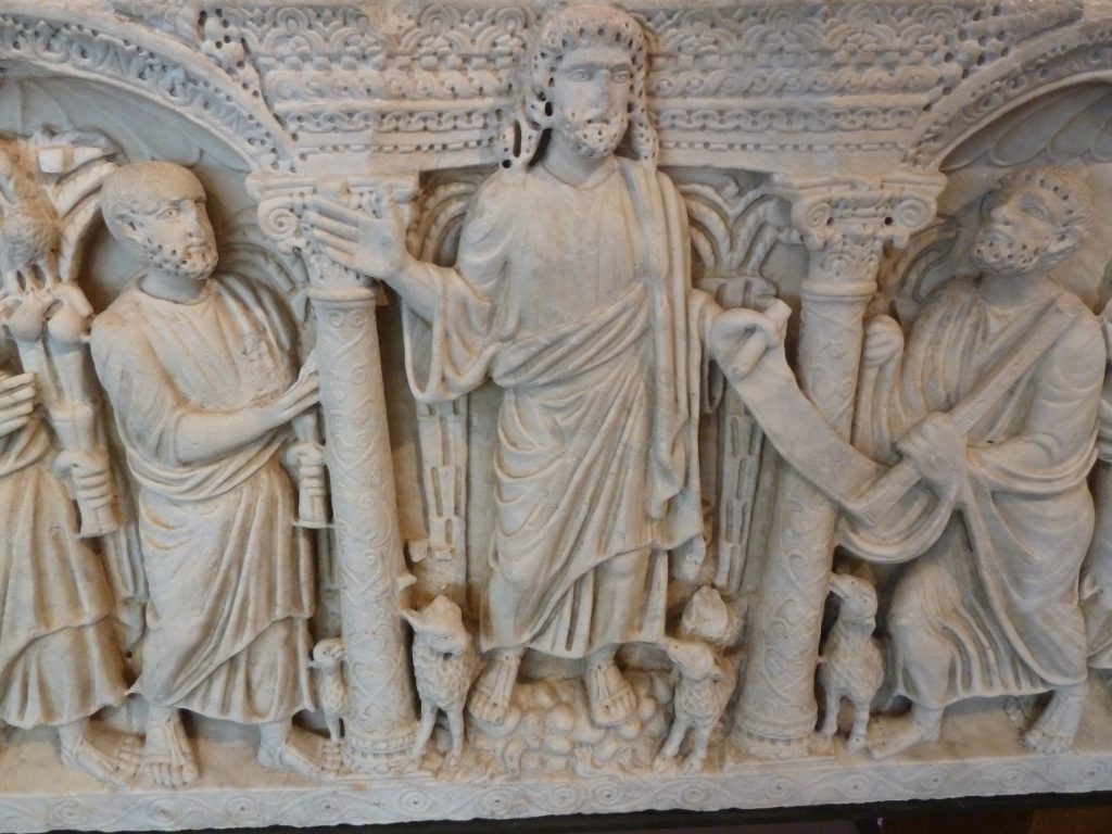 Sarcophage de remise de la loi à St Pierre.