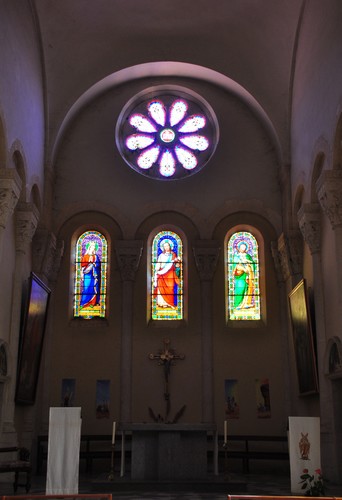 Intérieur de l'église Sainte Marie Madeleine